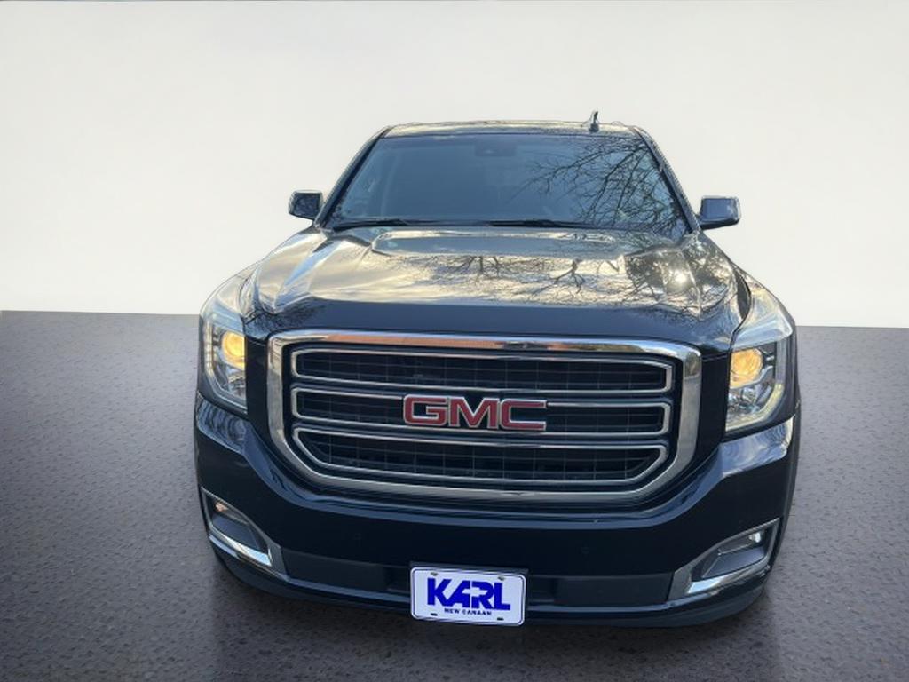 2019 GMC Yukon SLT, 2nd Row Buckets,