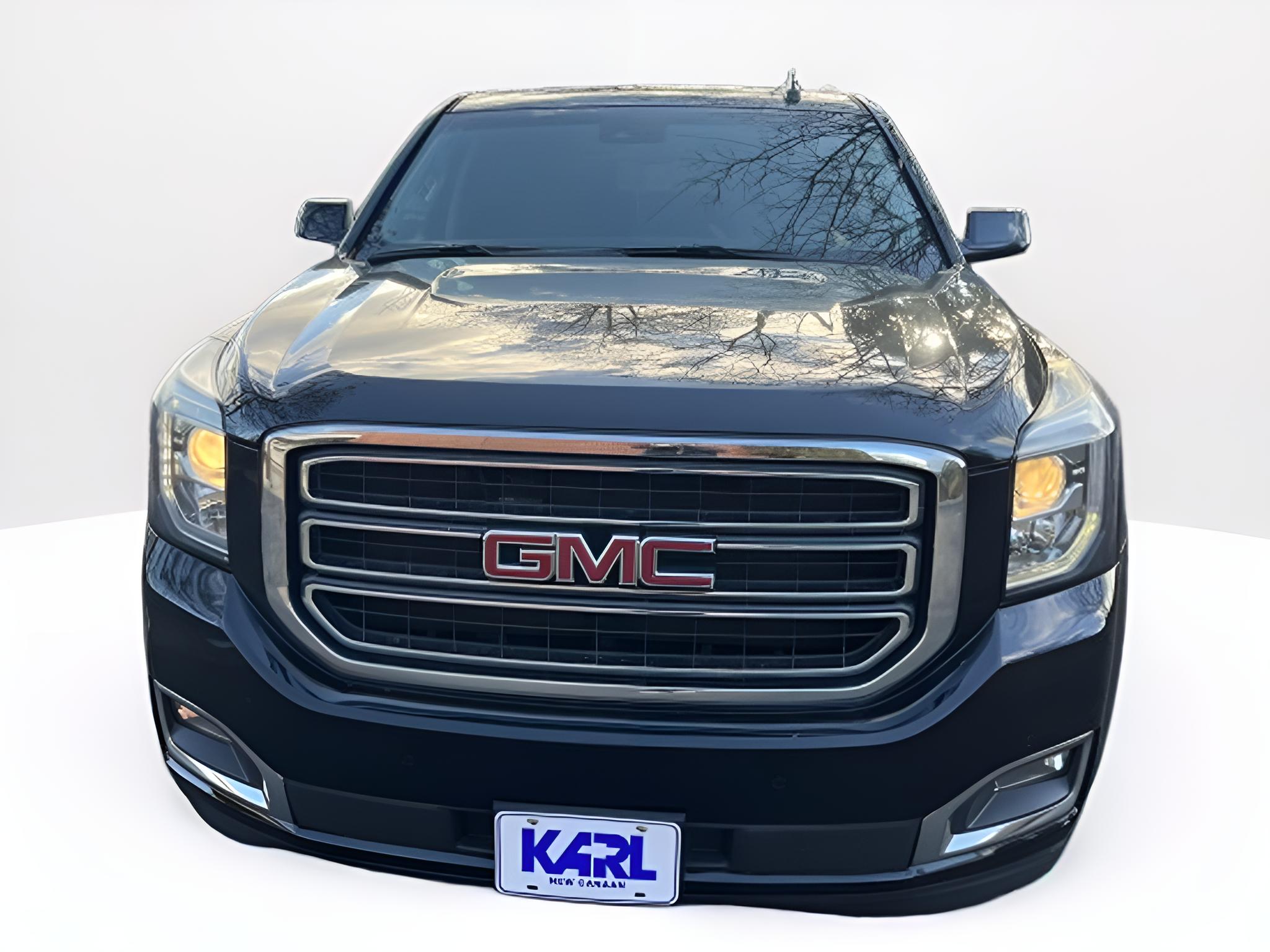 2019 GMC Yukon SLT, 2nd Row Buckets,