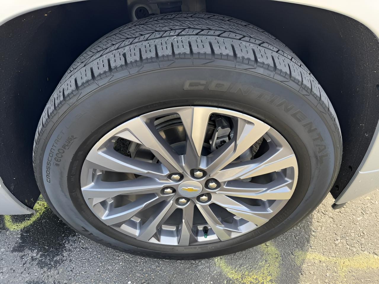 2022 Chevrolet Traverse Premier Premier, AWD, Dual Sunroof, 7 Pass