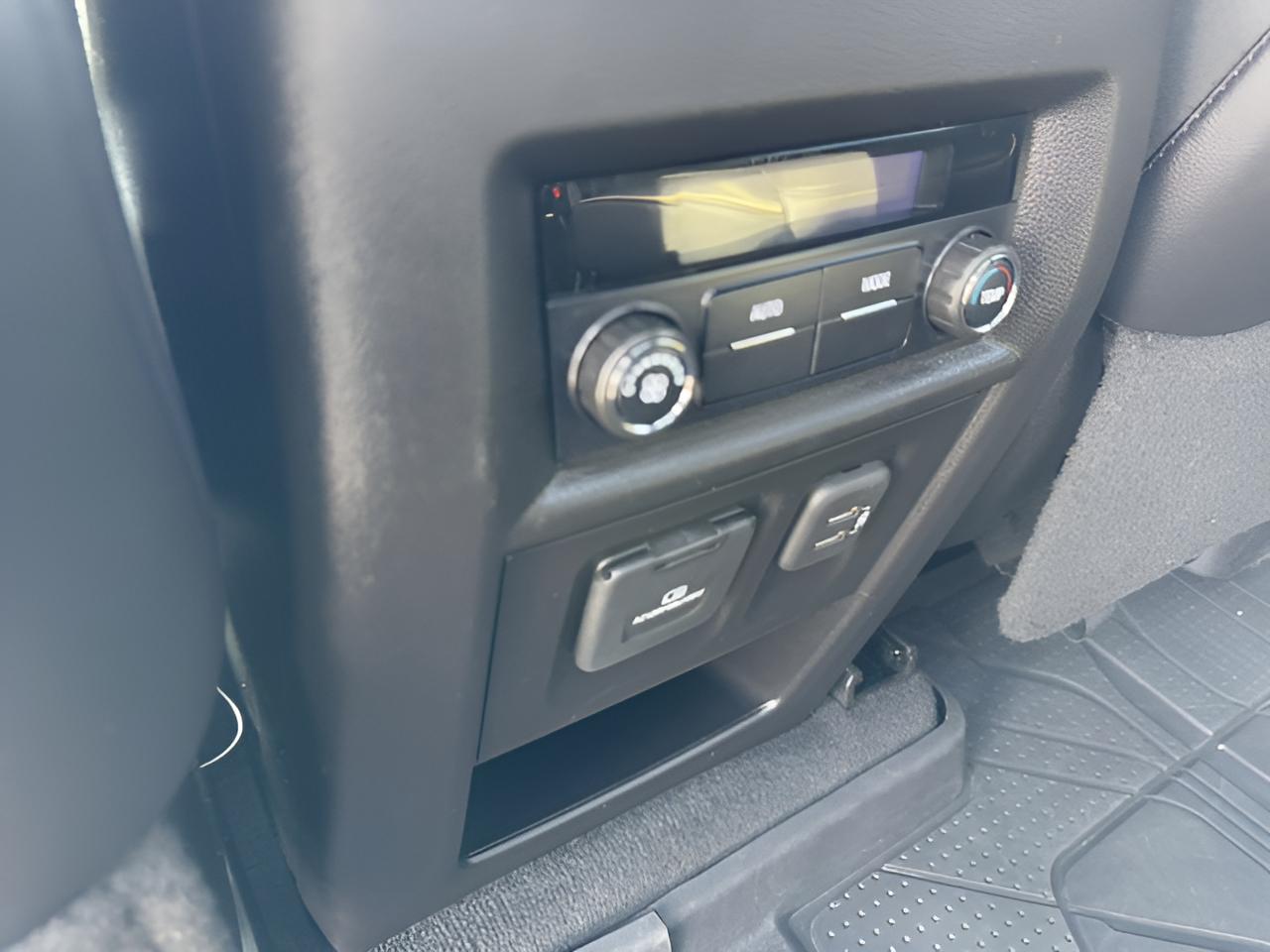 2022 Chevrolet Traverse Premier Premier, AWD, Dual Sunroof, 7 Pass