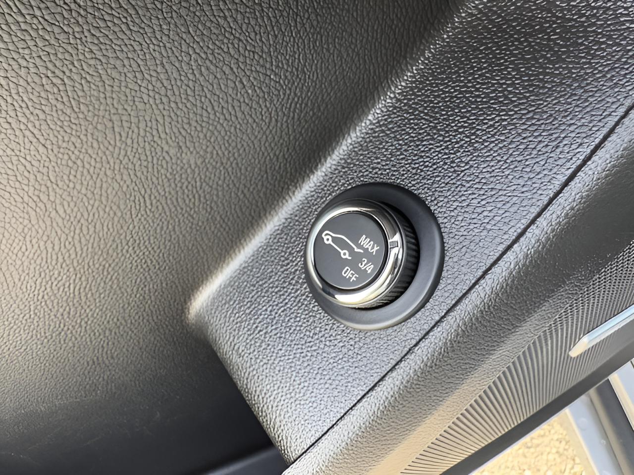 2022 Chevrolet Traverse Premier Premier, AWD, Dual Sunroof, 7 Pass