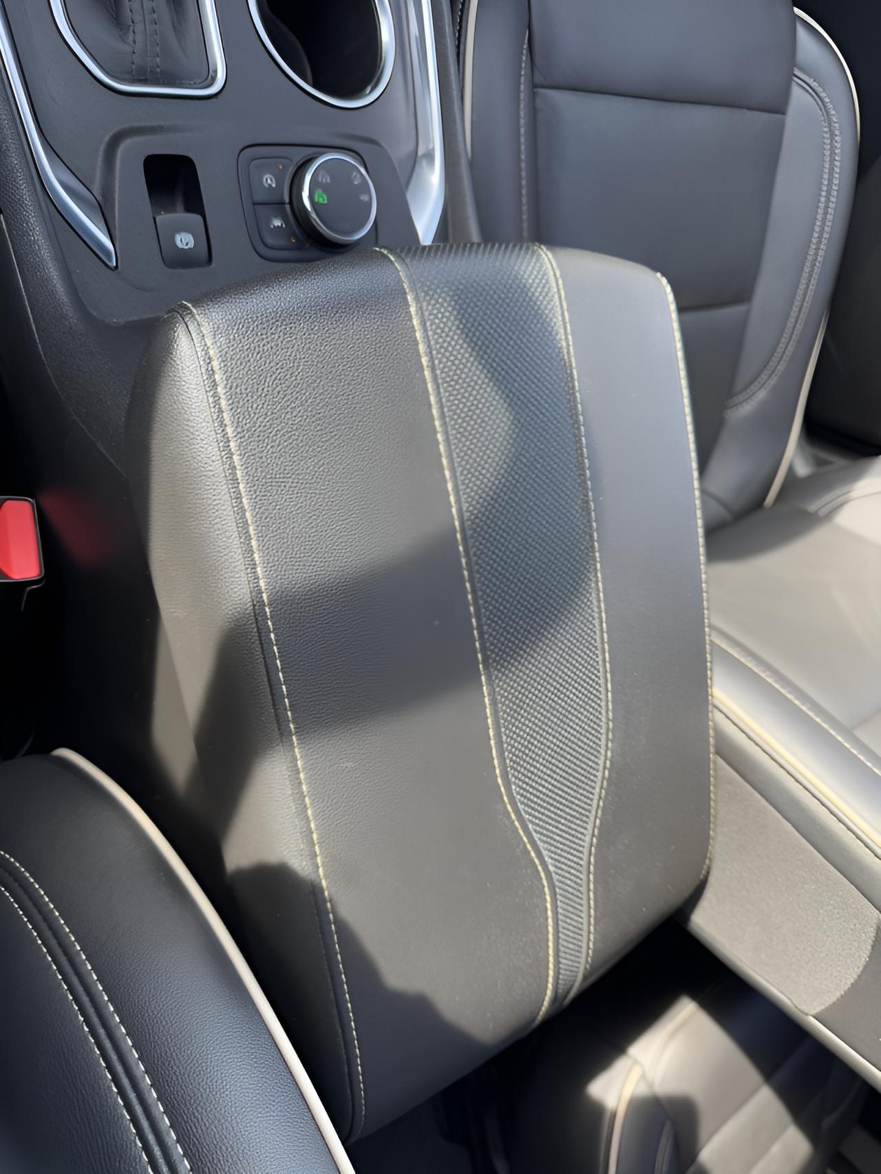 2022 Chevrolet Traverse Premier Premier, AWD, Dual Sunroof, 7 Pass