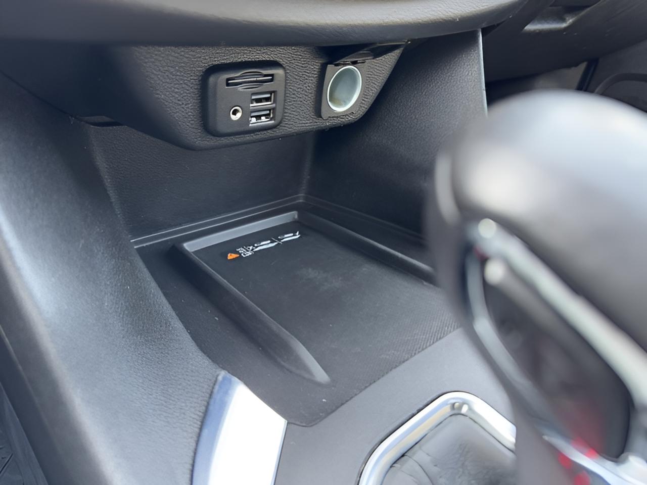 2022 Chevrolet Traverse Premier Premier, AWD, Dual Sunroof, 7 Pass