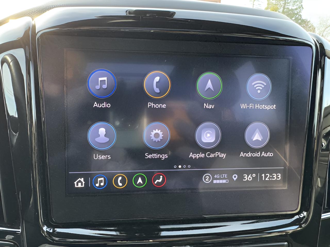 2022 Chevrolet Traverse Premier Premier, AWD, Dual Sunroof, 7 Pass