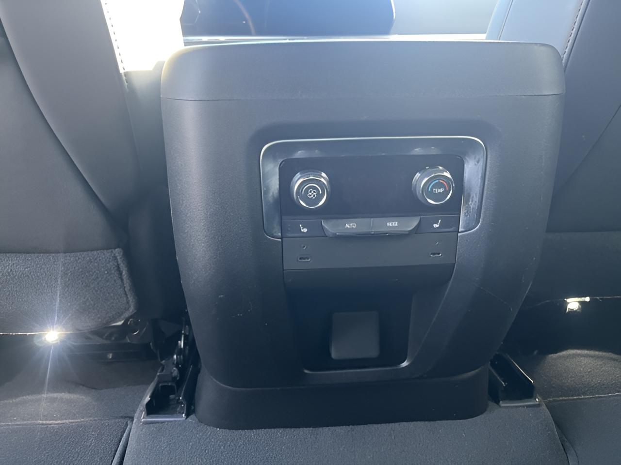 2025 Chevrolet Tahoe Premier, 2nd Row Buckets, 1-owner