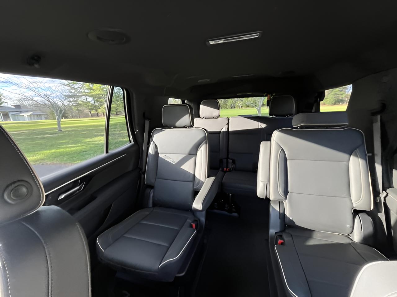 2025 Chevrolet Tahoe Premier, 2nd Row Buckets, 1-owner