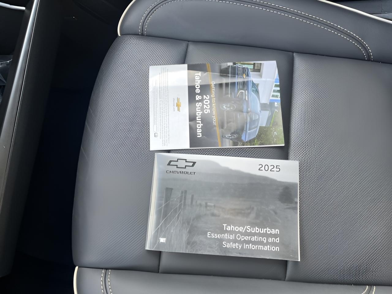 2025 Chevrolet Tahoe Premier, 2nd Row Buckets, 1-owner