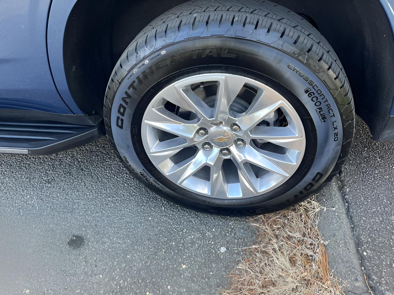 2025 Chevrolet Tahoe Premier, 2nd Row Buckets, 1-owner