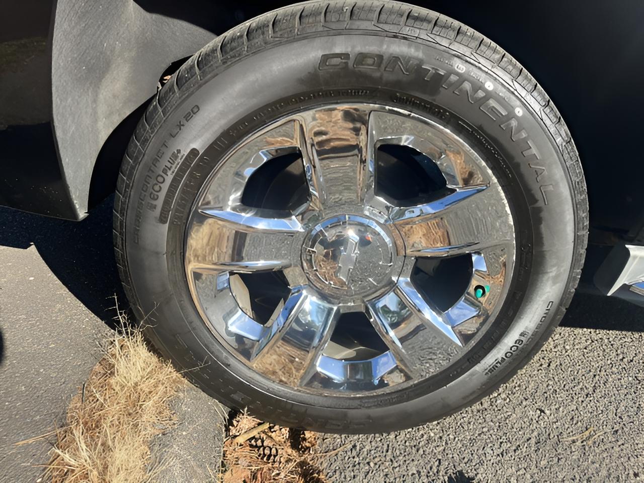 2016 Chevrolet Tahoe LTZ, 2nd Row Buckets, Brand NEW GM Transmission with Warranty