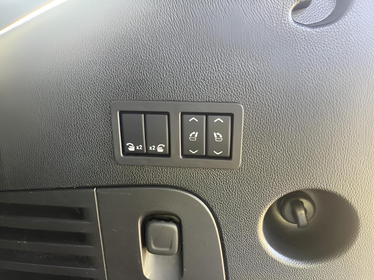 2016 Chevrolet Tahoe LTZ, 2nd Row Buckets, Brand NEW GM Transmission with Warranty