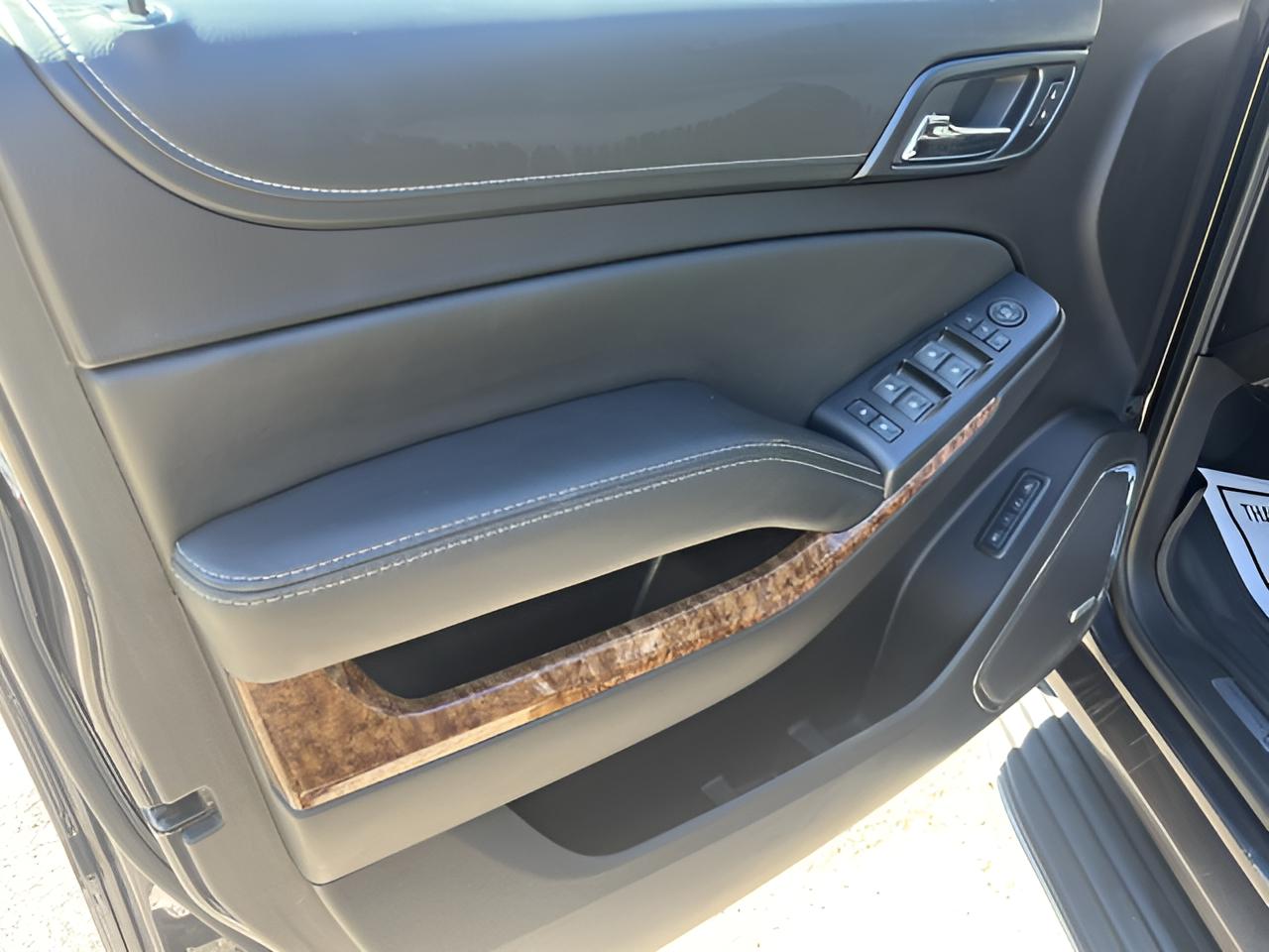 2016 Chevrolet Tahoe LTZ, 2nd Row Buckets, 1-owner