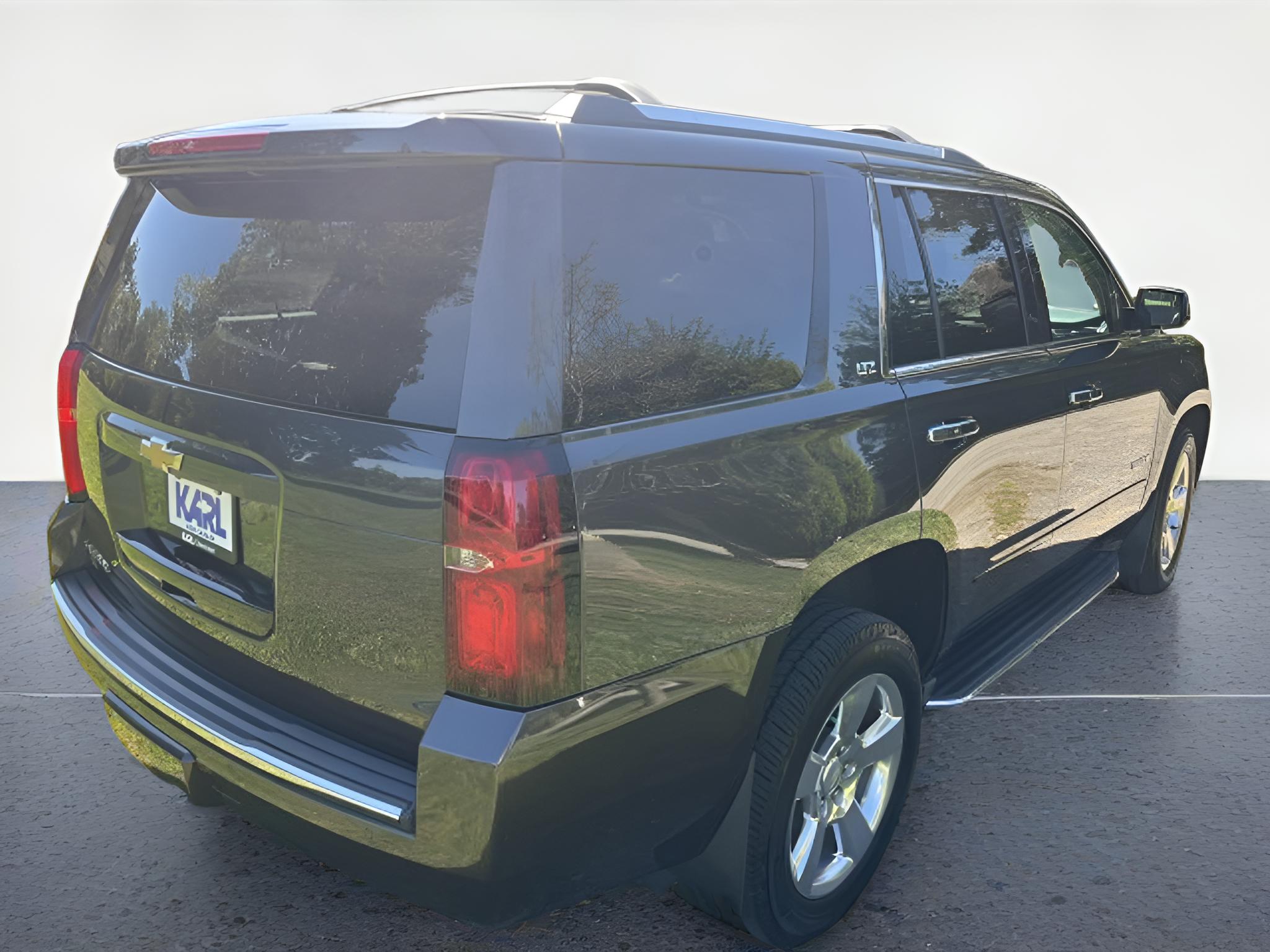 2016 Chevrolet Tahoe LTZ, 2nd Row Buckets, 1-owner