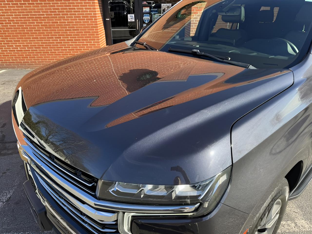 2022 Chevrolet Suburban LT, Luxury pkg, Panoramic Sunroof, 2nd Row Buckets,