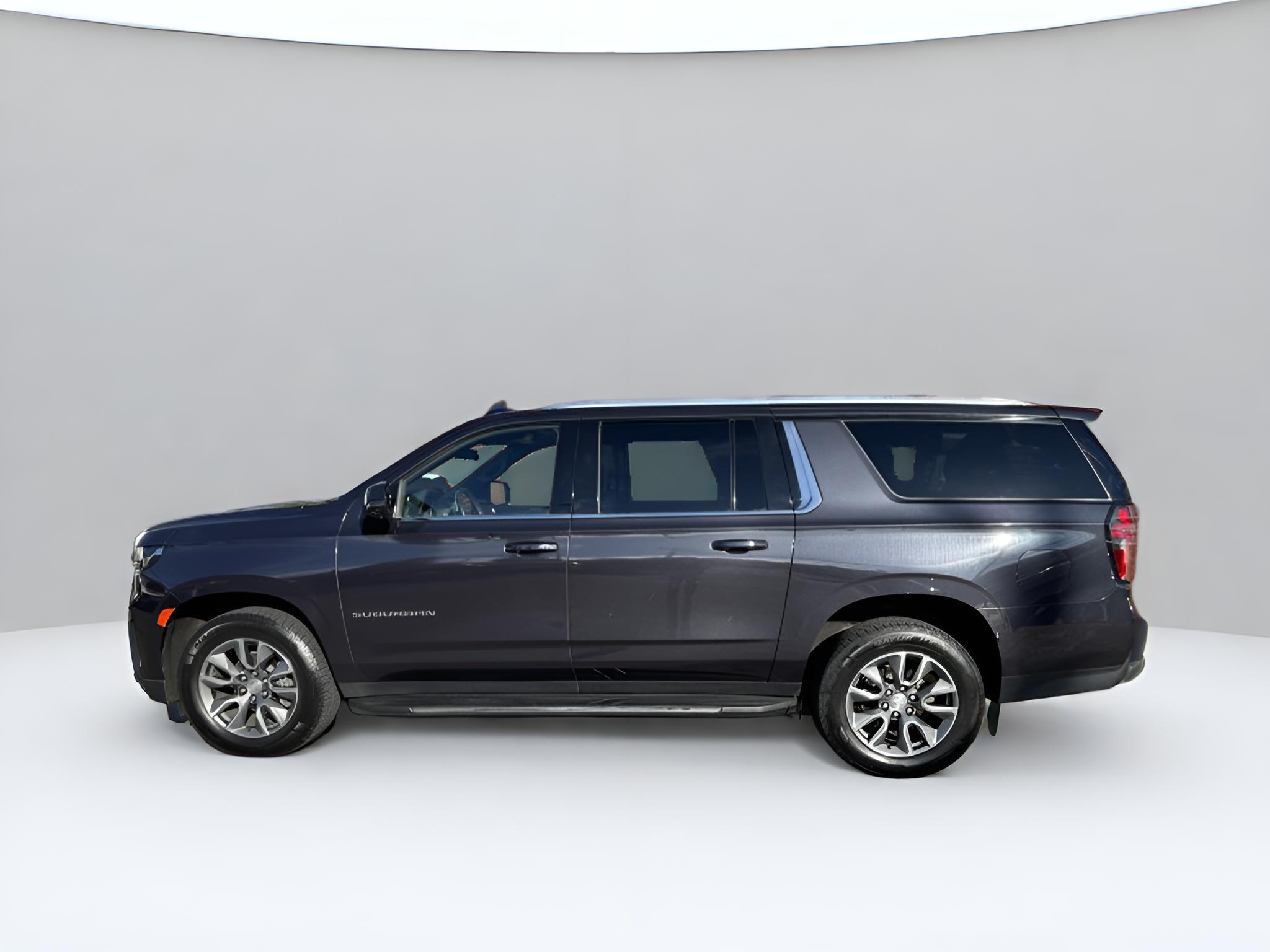 2022 Chevrolet Suburban LT, Luxury pkg, Panoramic Sunroof, 2nd Row Buckets,