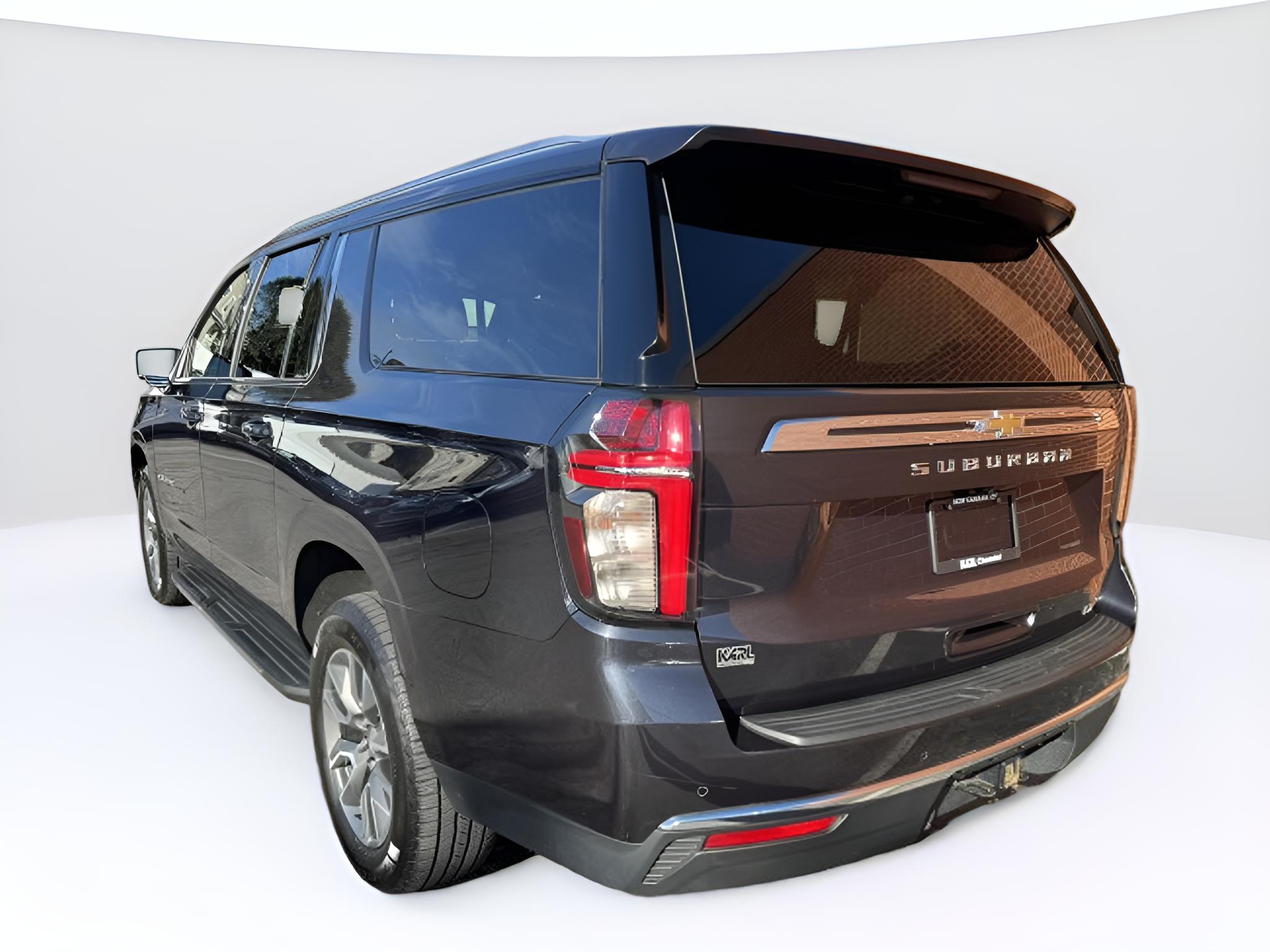 2022 Chevrolet Suburban LT, Luxury pkg, Panoramic Sunroof, 2nd Row Buckets,