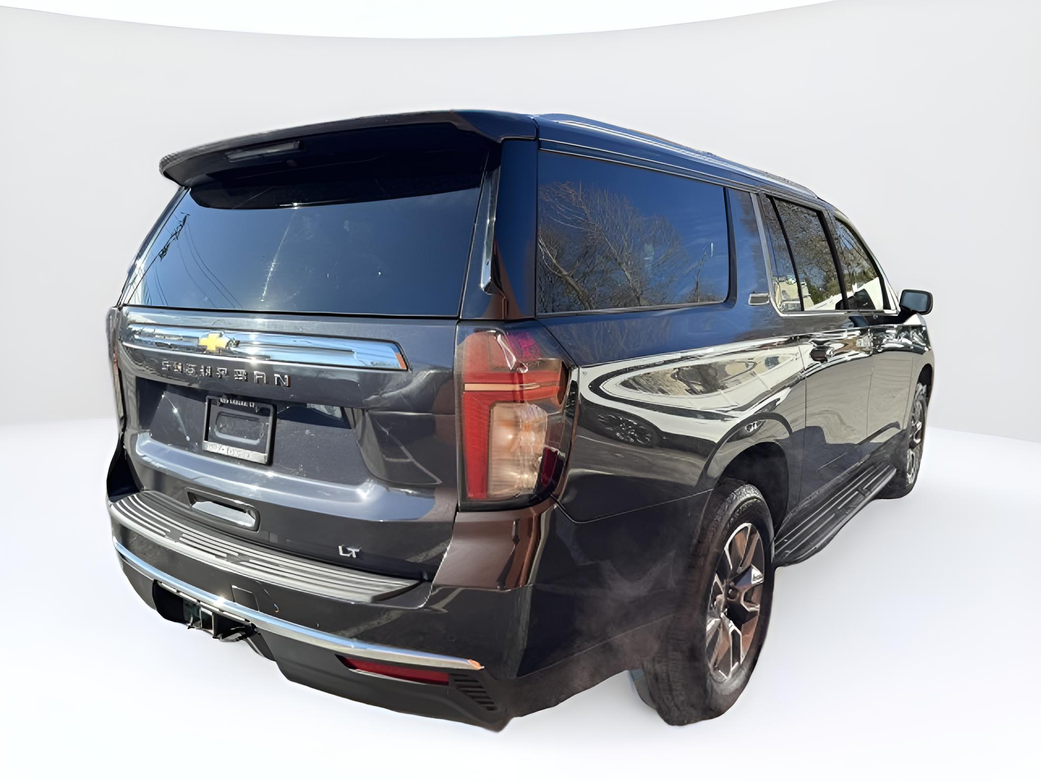 2022 Chevrolet Suburban LT, Luxury pkg, Panoramic Sunroof, 2nd Row Buckets,