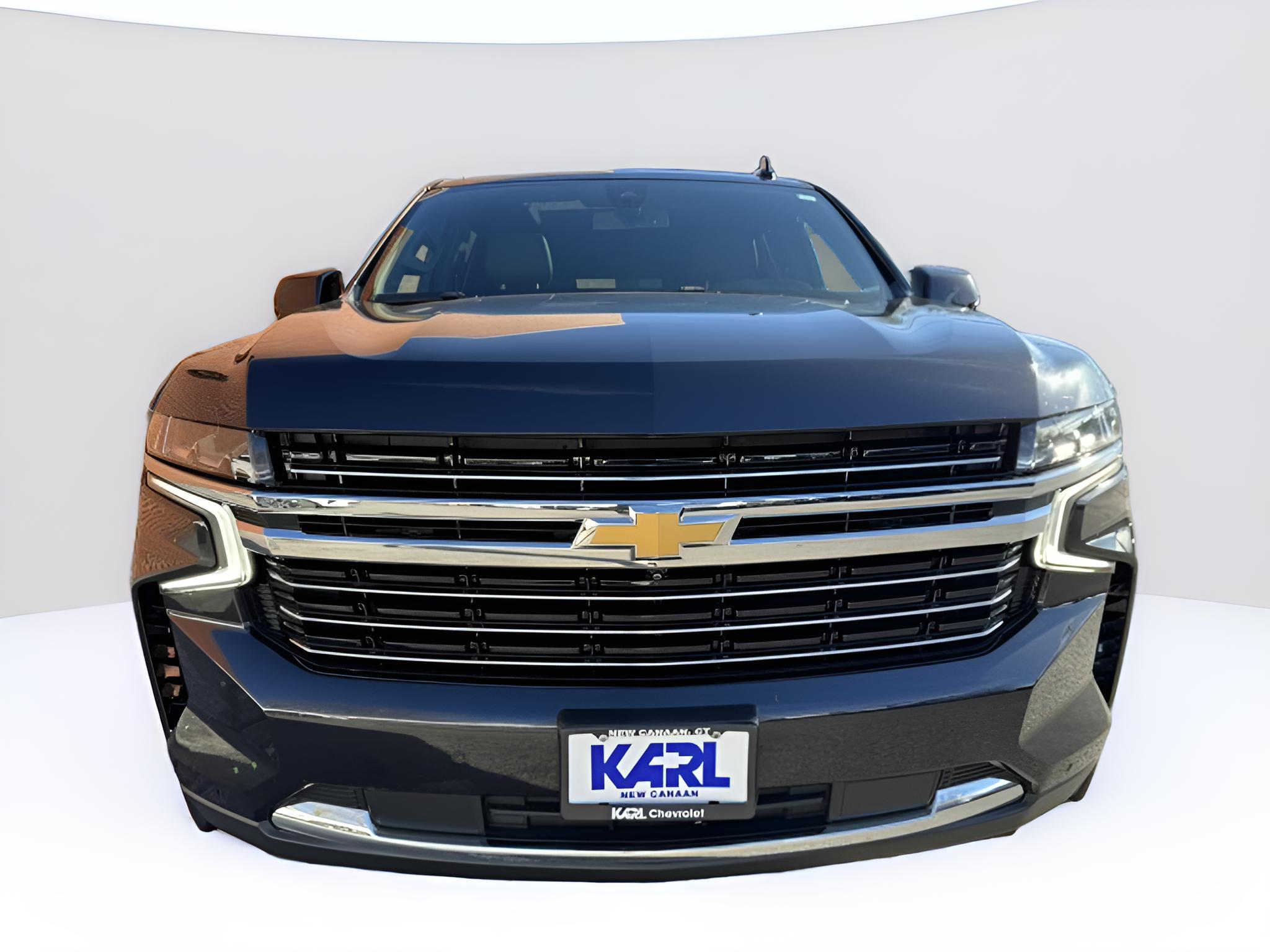 2022 Chevrolet Suburban LT, Luxury pkg, Panoramic Sunroof, 2nd Row Buckets,