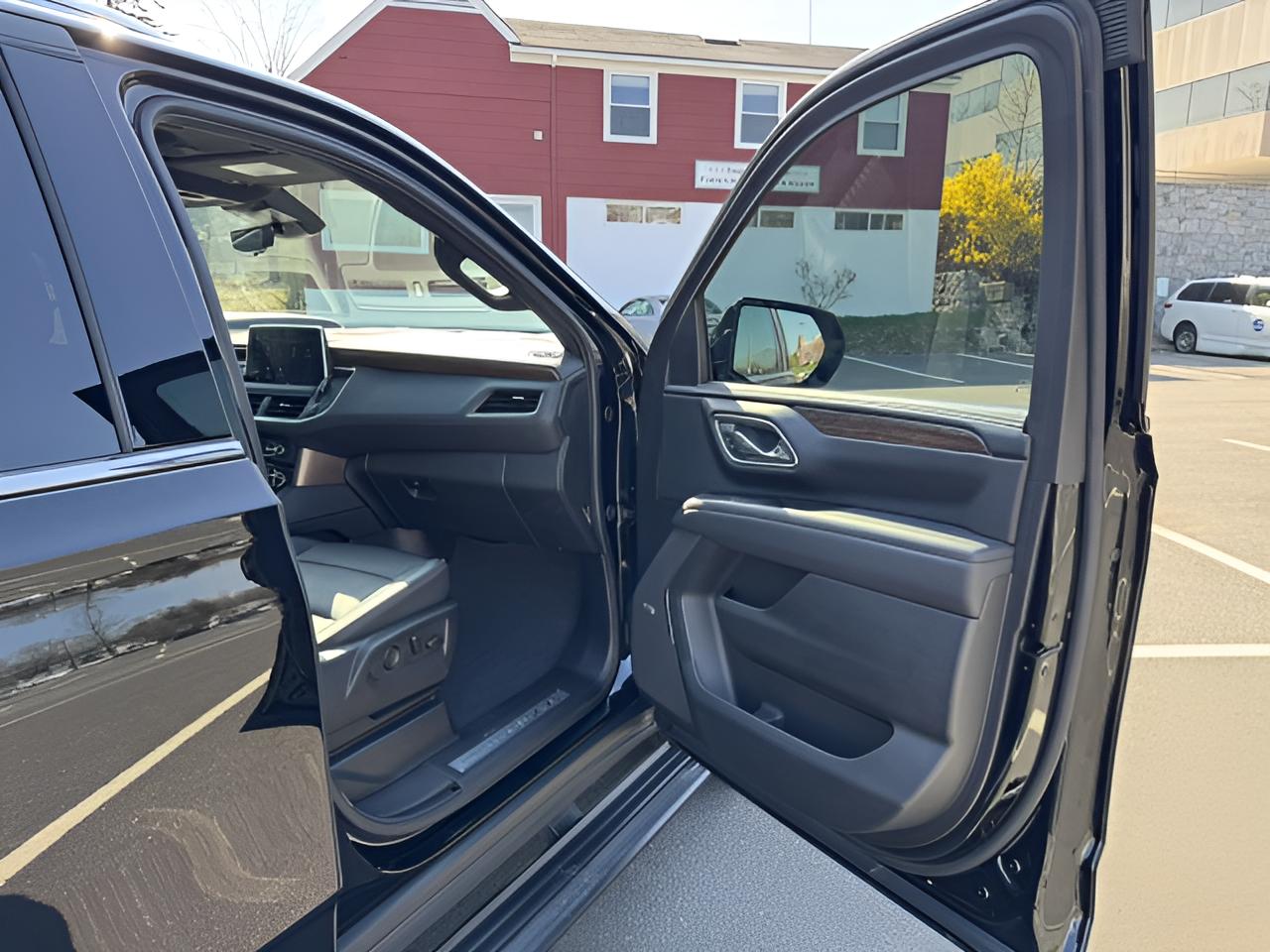 2024 Chevrolet Suburban High Country, Super Cruise, Max Towing Pkg,