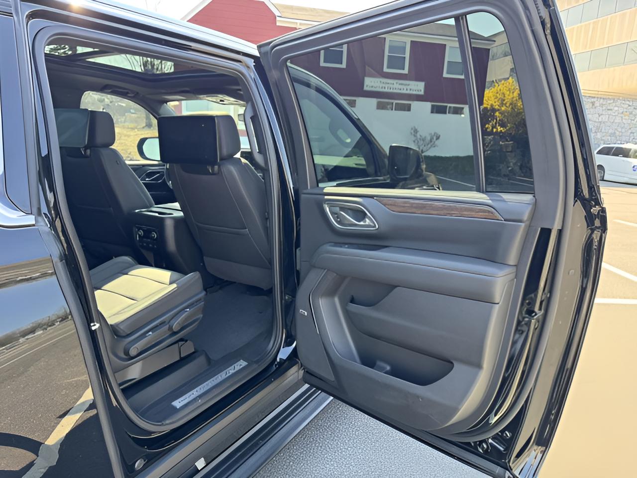 2024 Chevrolet Suburban High Country, Super Cruise, Max Towing Pkg,