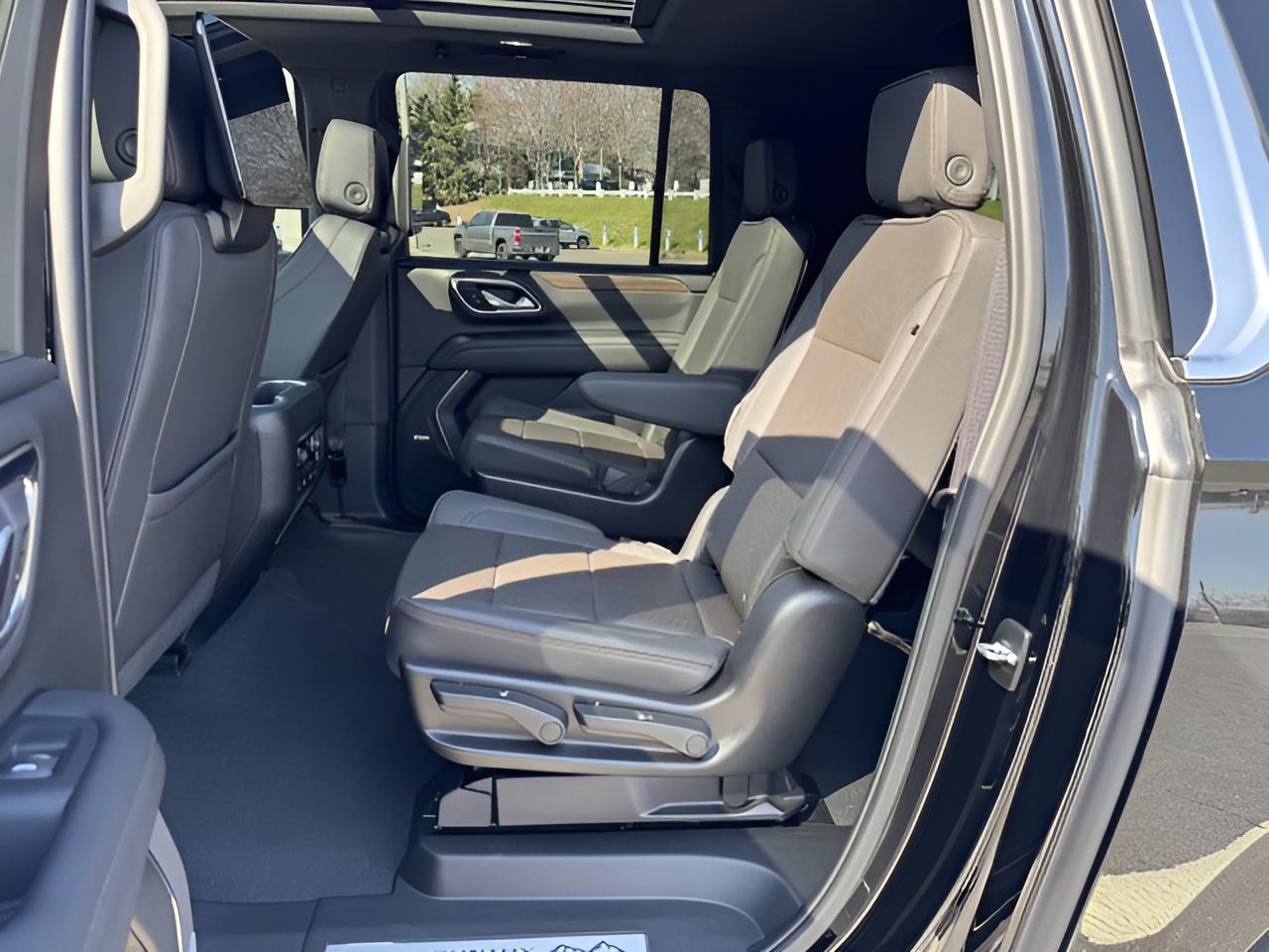 2024 Chevrolet Suburban High Country, Super Cruise, Max Towing Pkg,