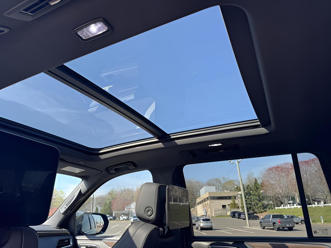 2024 Chevrolet Suburban High Country, Super Cruise, Max Towing Pkg,