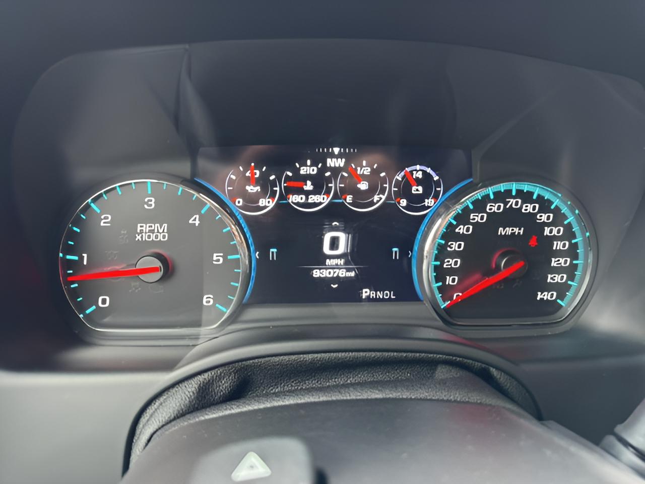 2017 Chevrolet Suburban LT, 2nd Row Buckets, Brand NEW GM Transmission with warranty