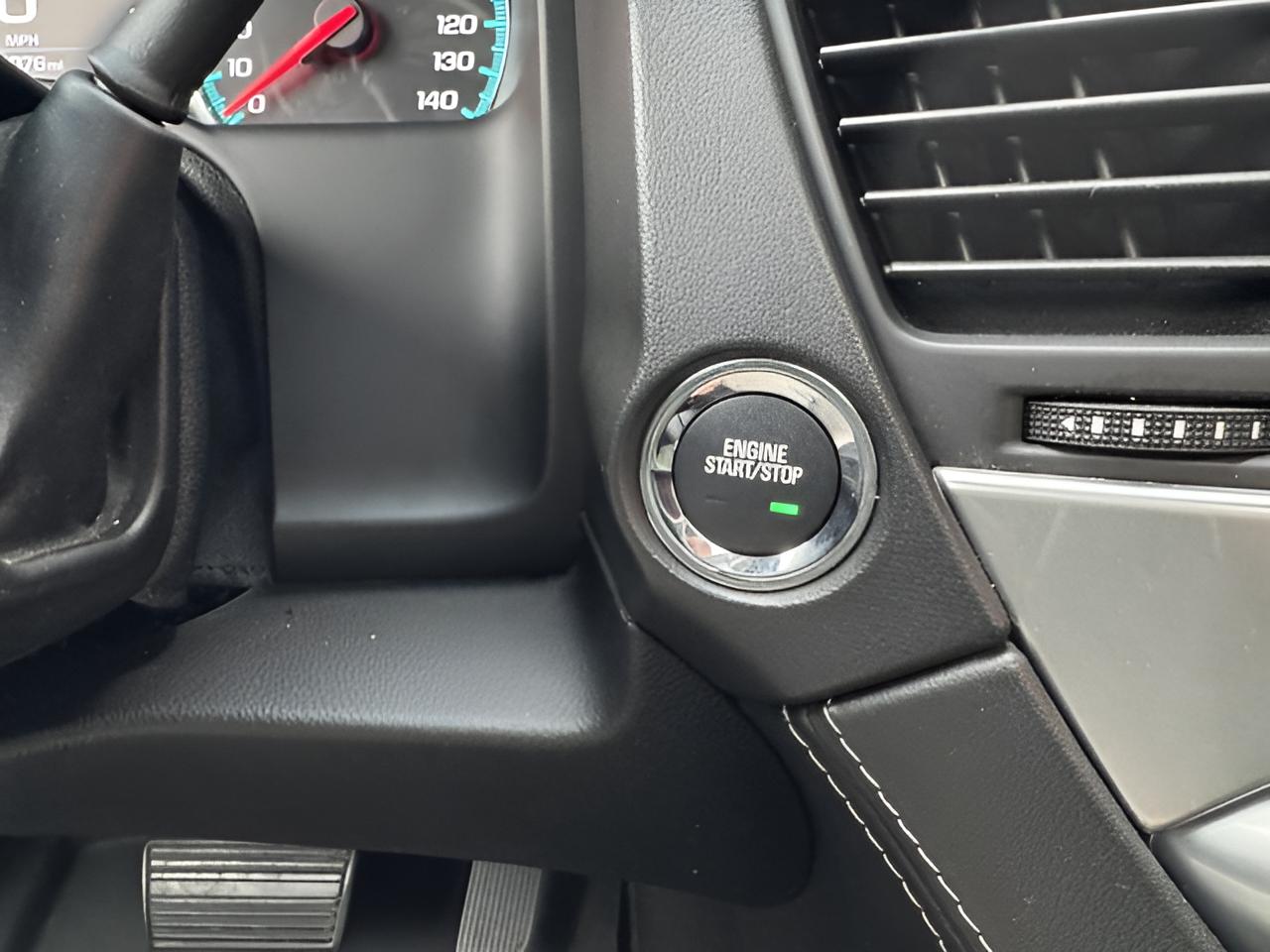 2017 Chevrolet Suburban LT, 2nd Row Buckets, Brand NEW GM Transmission with warranty