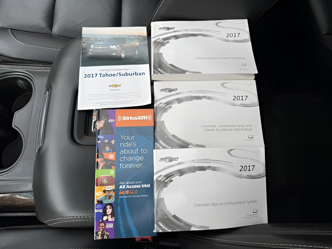 2017 Chevrolet Suburban LT, 2nd Row Buckets, Brand NEW GM Transmission with warranty