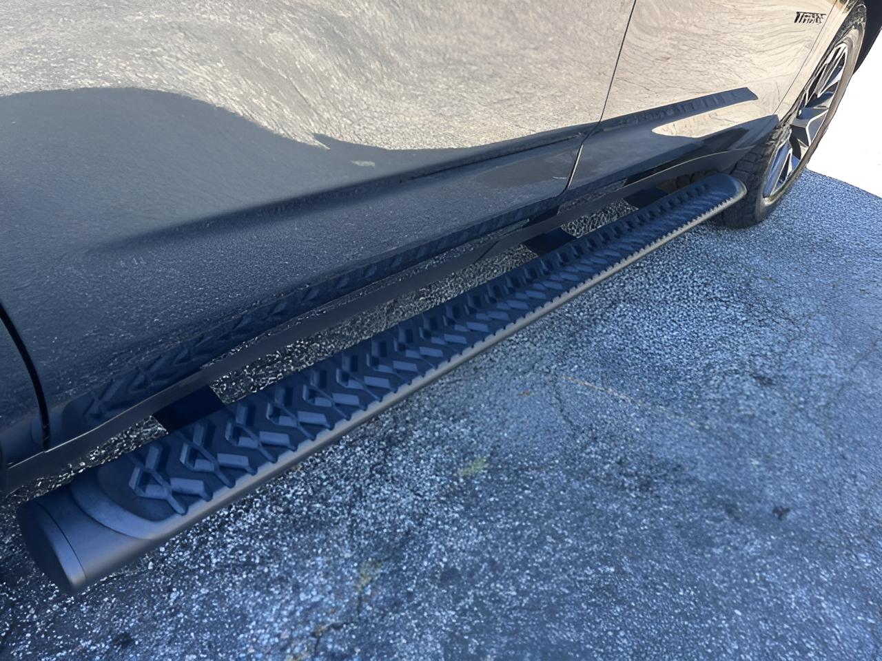 2021 Chevrolet Tahoe Z71, Z71 Off Road Pkg, SunRoof Pkg, 1-owner ,