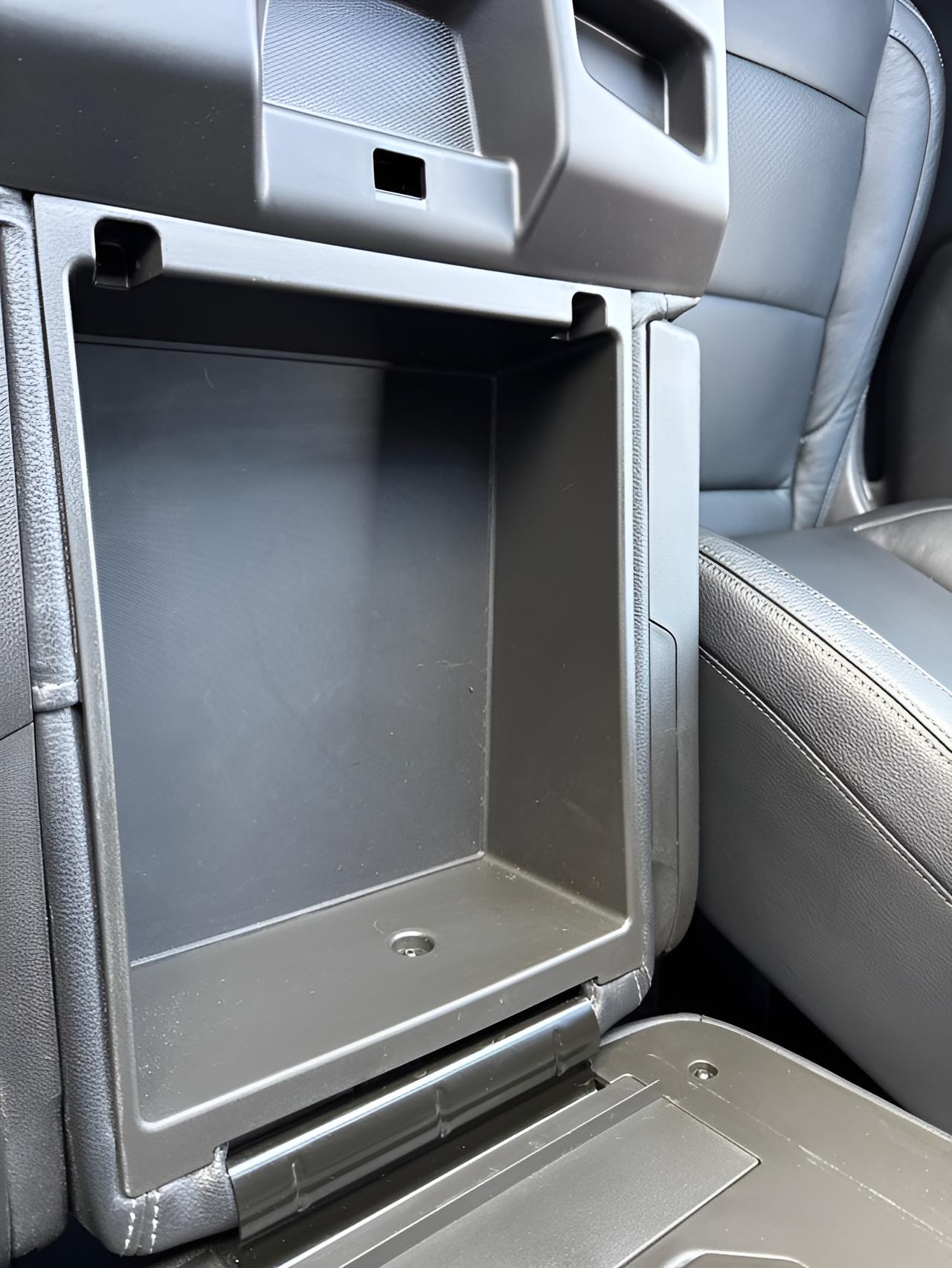 2024 Chevrolet Silverado 1500 LT, 1 owner, no accidents, very clean