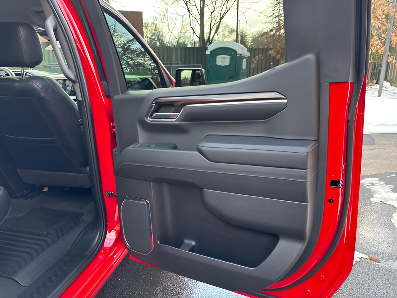 2024 Chevrolet Silverado 1500 LT, 1 owner, no accidents, very clean