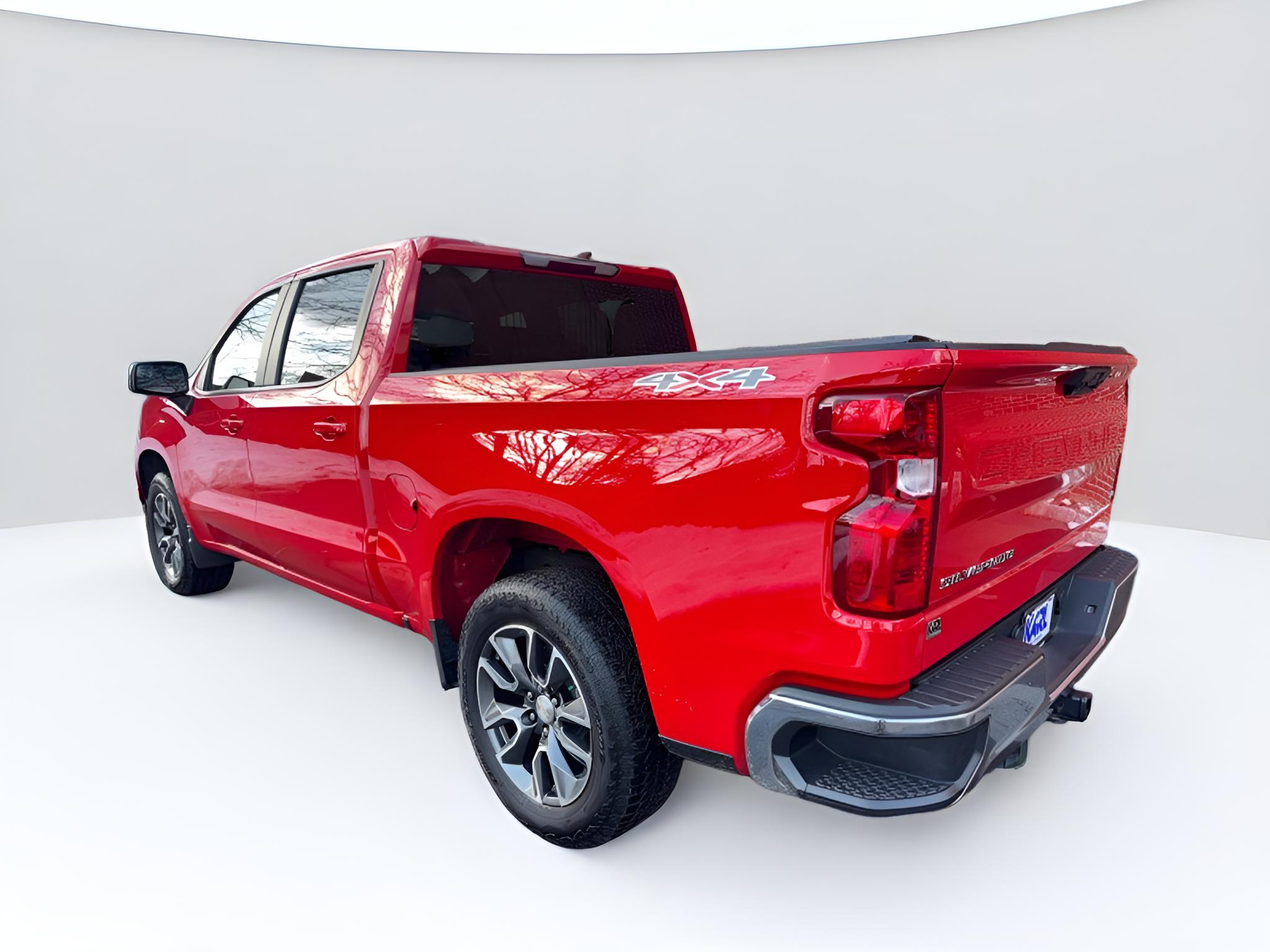 2024 Chevrolet Silverado 1500 LT, 1 owner, no accidents, very clean