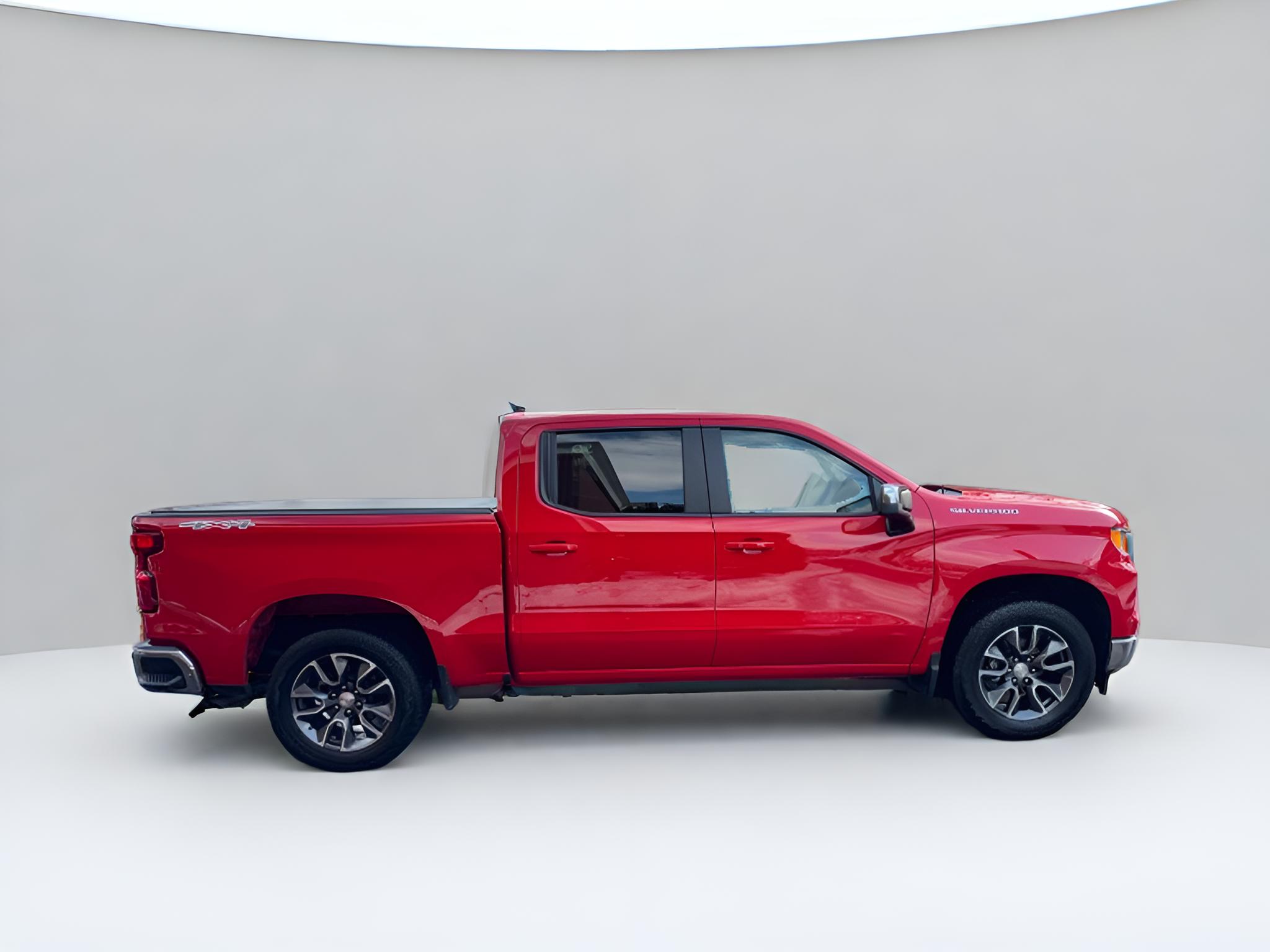 2024 Chevrolet Silverado 1500 LT, 1 owner, no accidents, very clean