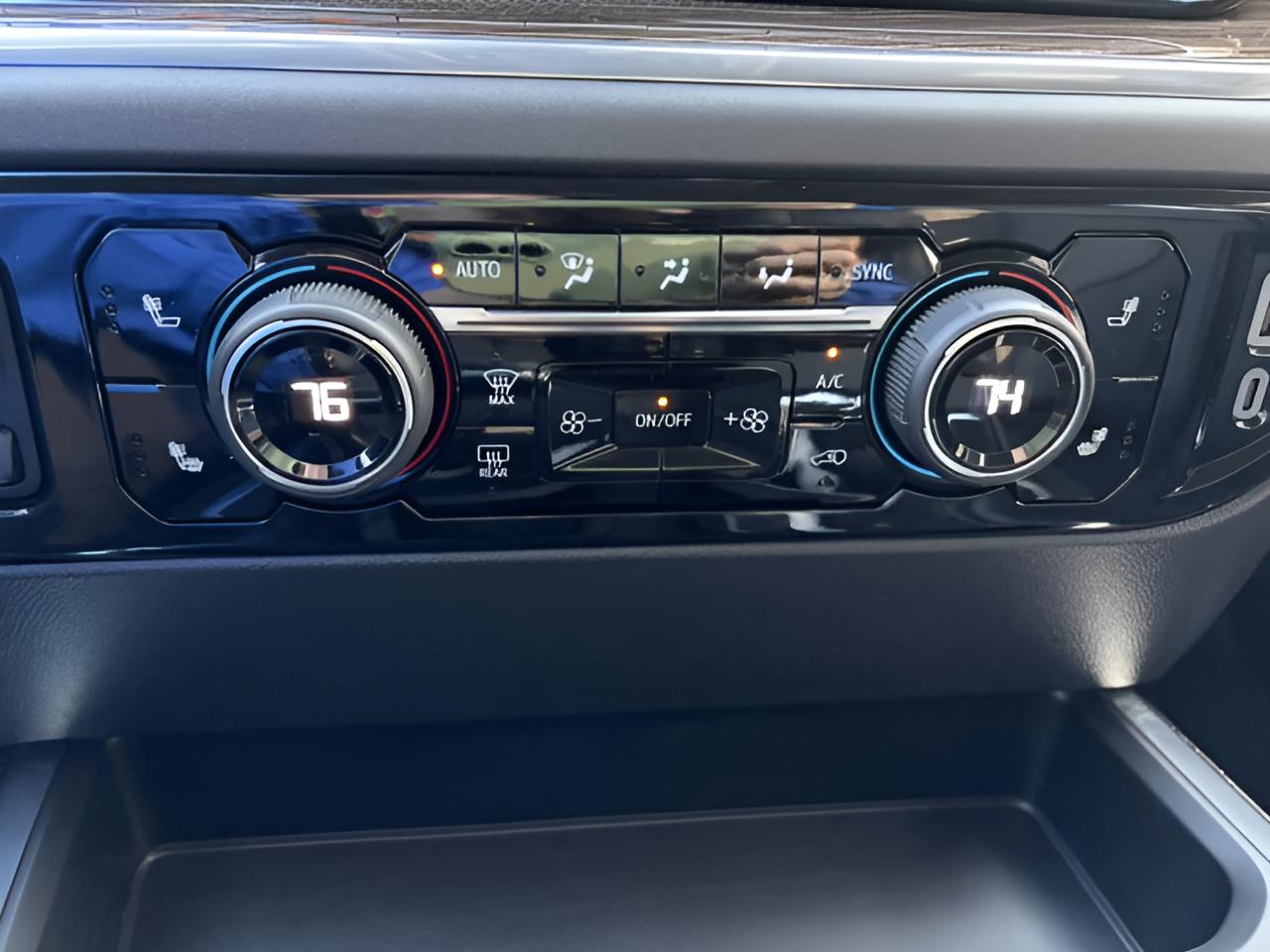 2025 Chevrolet Silverado 1500 LT Trail Boss, 1-owner, no accidents, all options