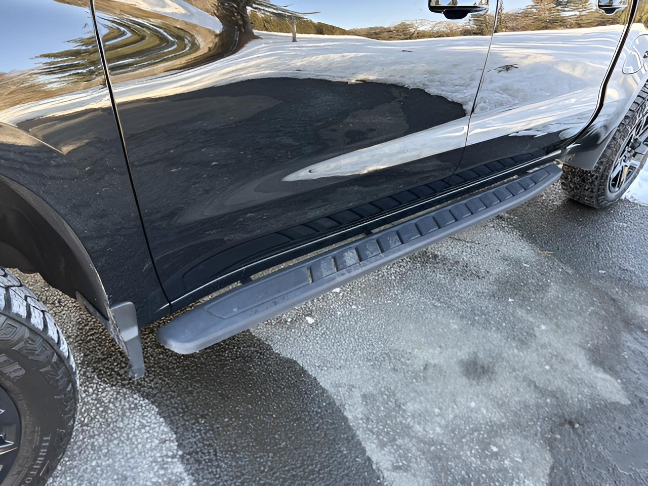 2025 Chevrolet Silverado 1500 LT Trail Boss, 1-owner, no accidents, all options