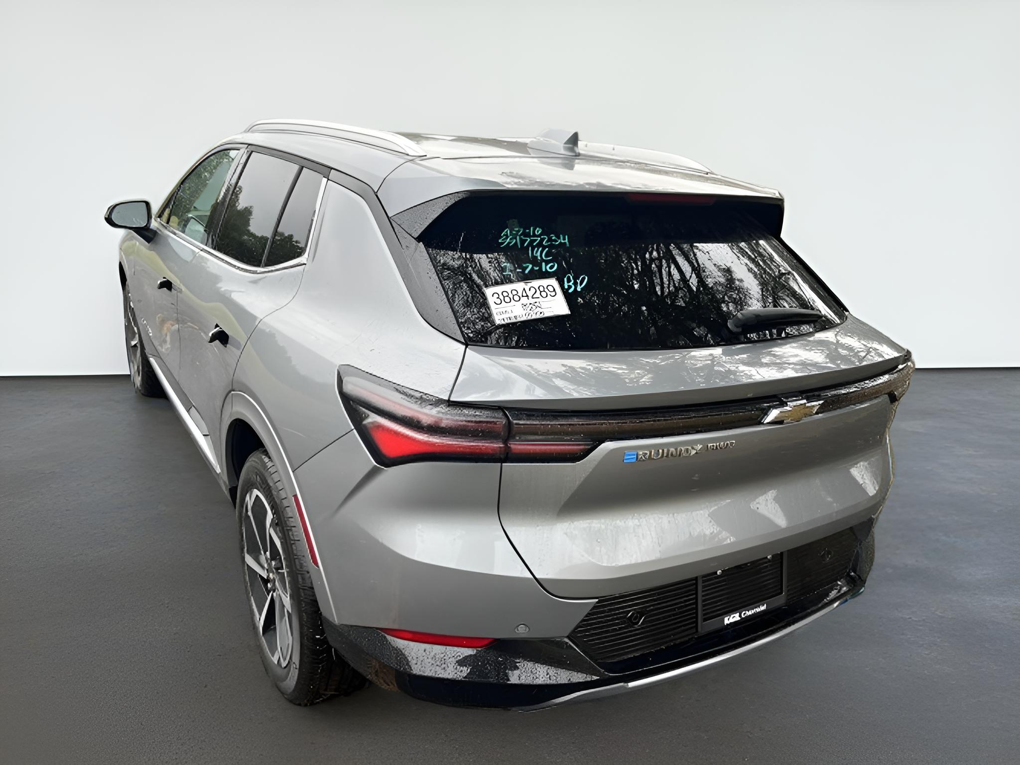 2025 Chevrolet Equinox EV LT