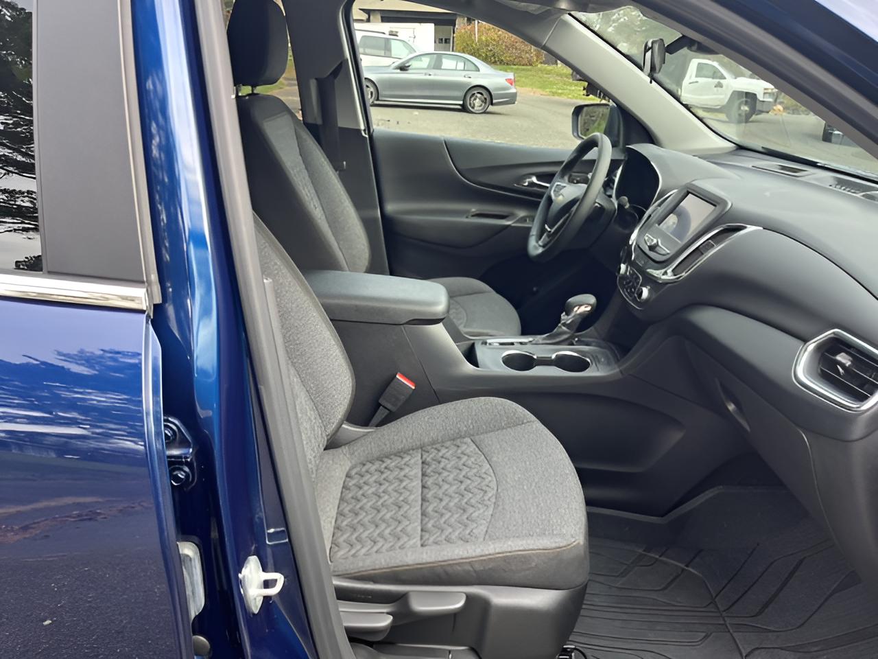 2023 Chevrolet Equinox LT, AWD, Conf.& Conv. Pkg. 1-owner , CPO