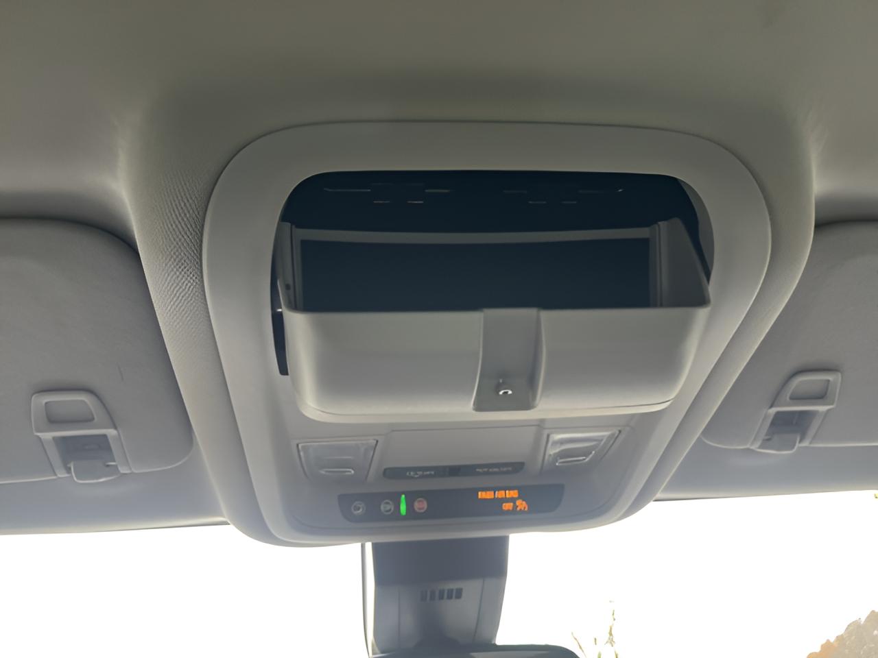 2023 Chevrolet Equinox LT, AWD, Conf.& Conv. Pkg. 1-owner , CPO