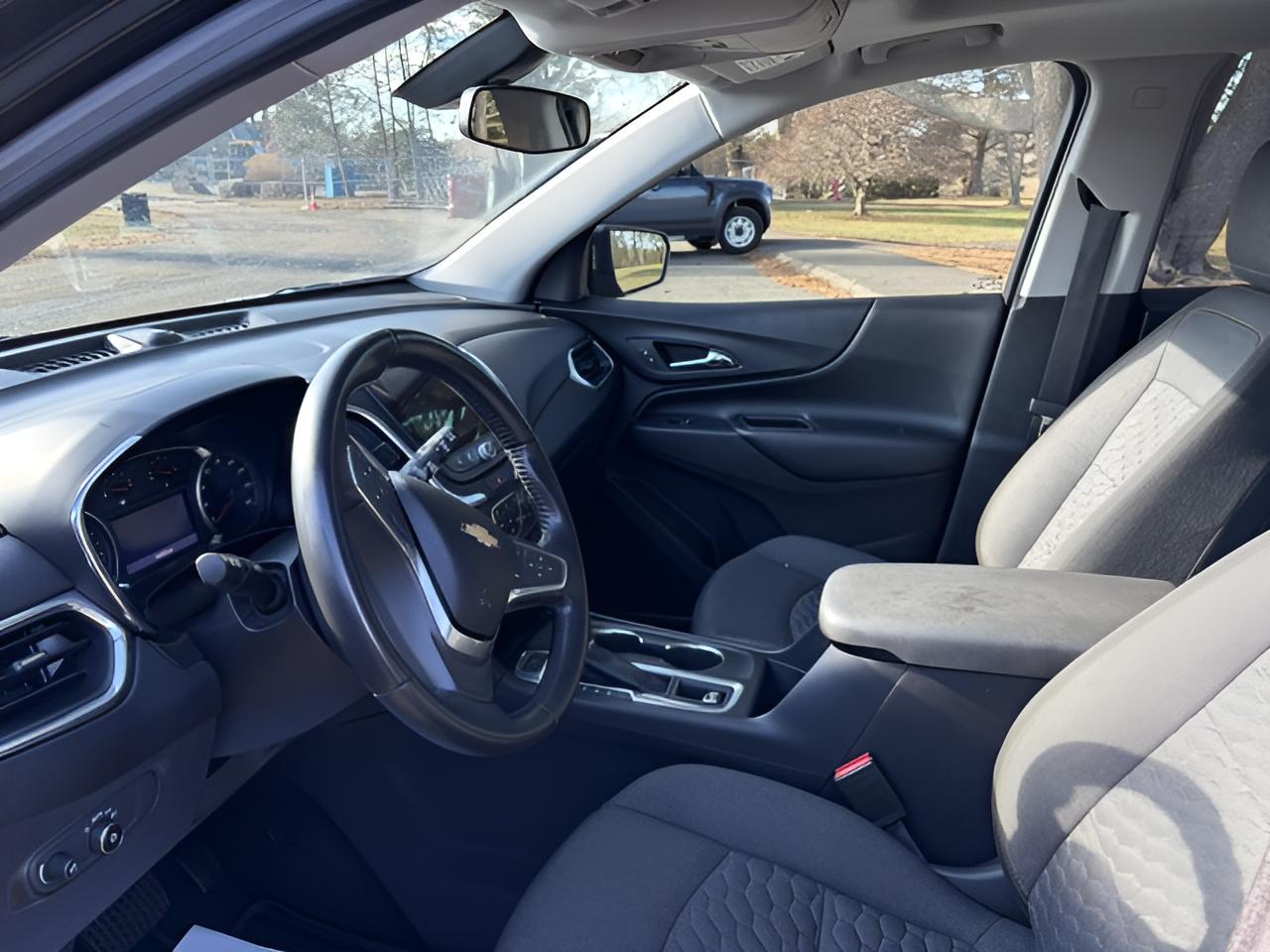 2019 Chevrolet Equinox LT, AWD, Sunroof, Conv.PkG, 1-owner, low miles