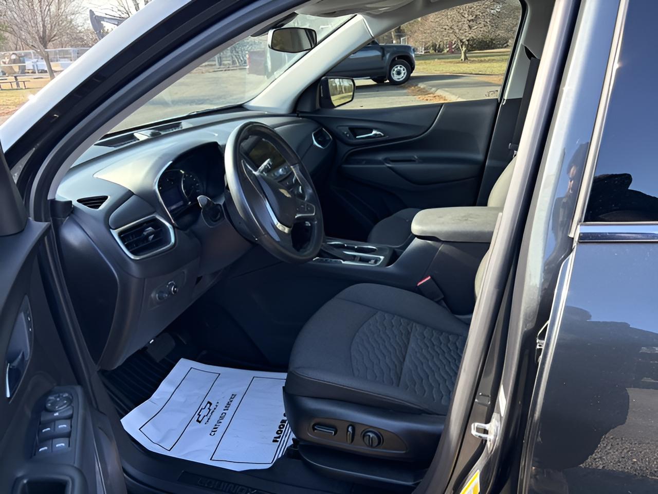 2019 Chevrolet Equinox LT, AWD, Sunroof, Conv.PkG, 1-owner, low miles