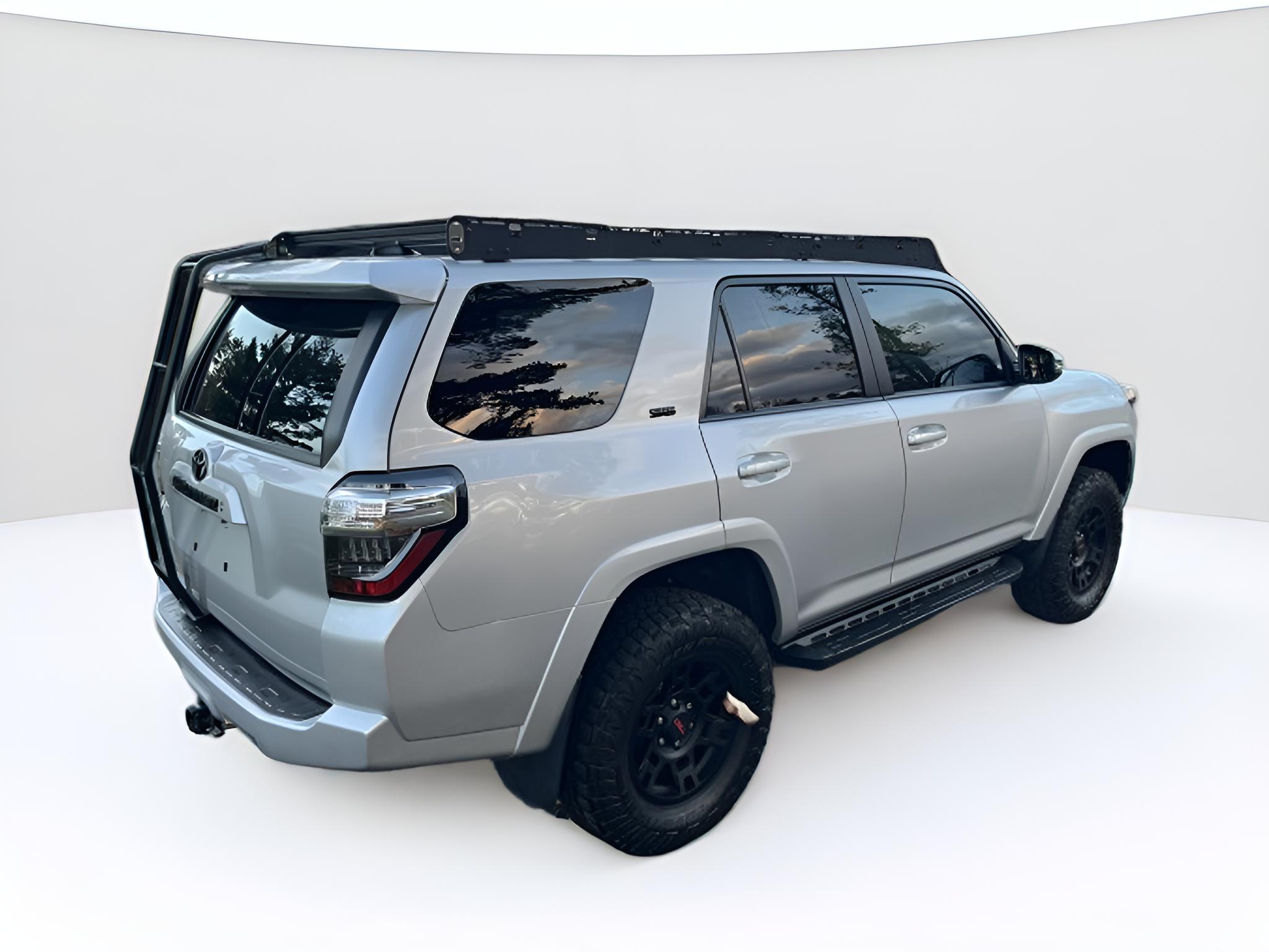 2022 Toyota 4Runner SR5 Premium, Roof rack and LED light bar, TRD Pro Wheels ,