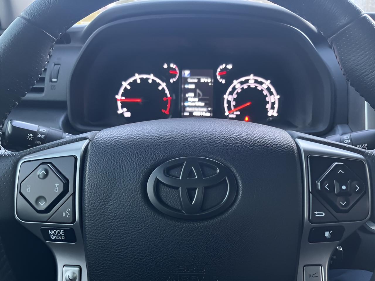 2022 Toyota 4Runner SR5 Premium, Roof rack and LED light bar, TRD Pro Wheels ,