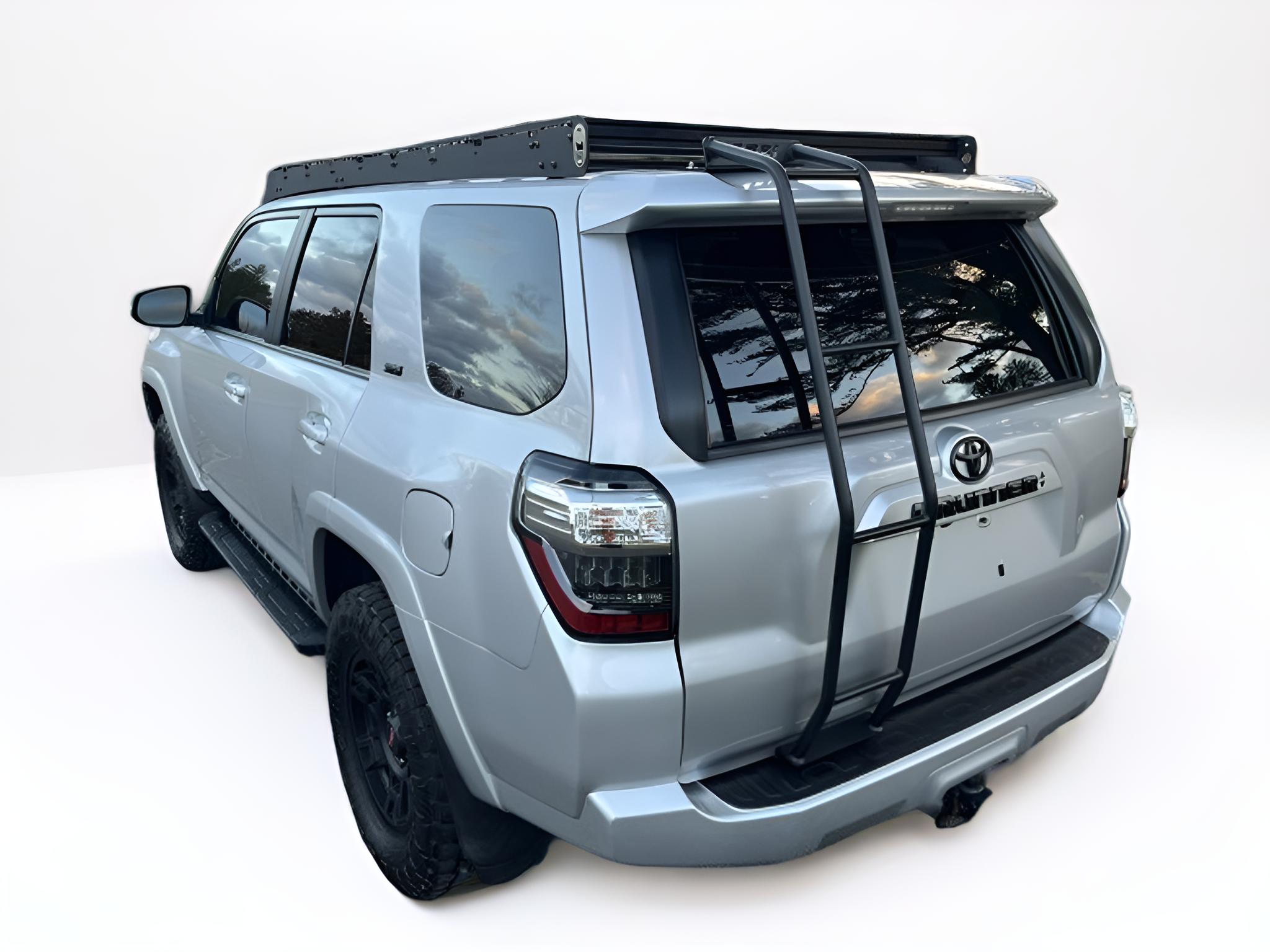 2022 Toyota 4Runner SR5 Premium, Roof rack and LED light bar, TRD Pro Wheels ,