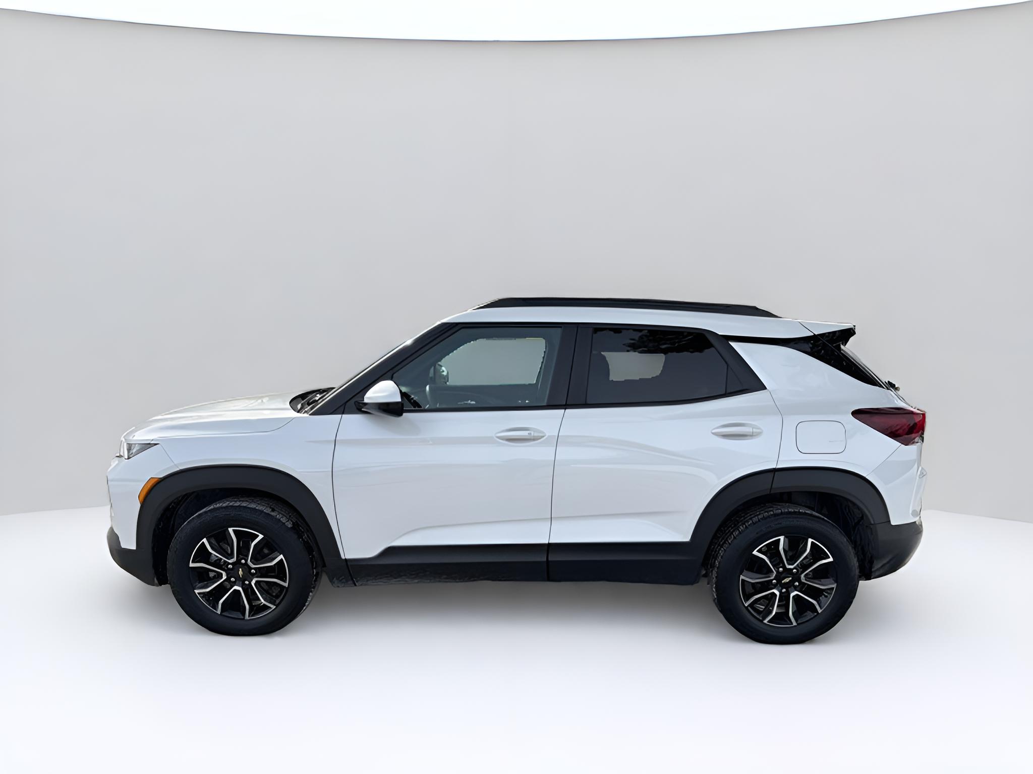 2023 Chevrolet Trailblazer ACTIV, CPO warranty, 1 -owner, Tech, Sunroof,