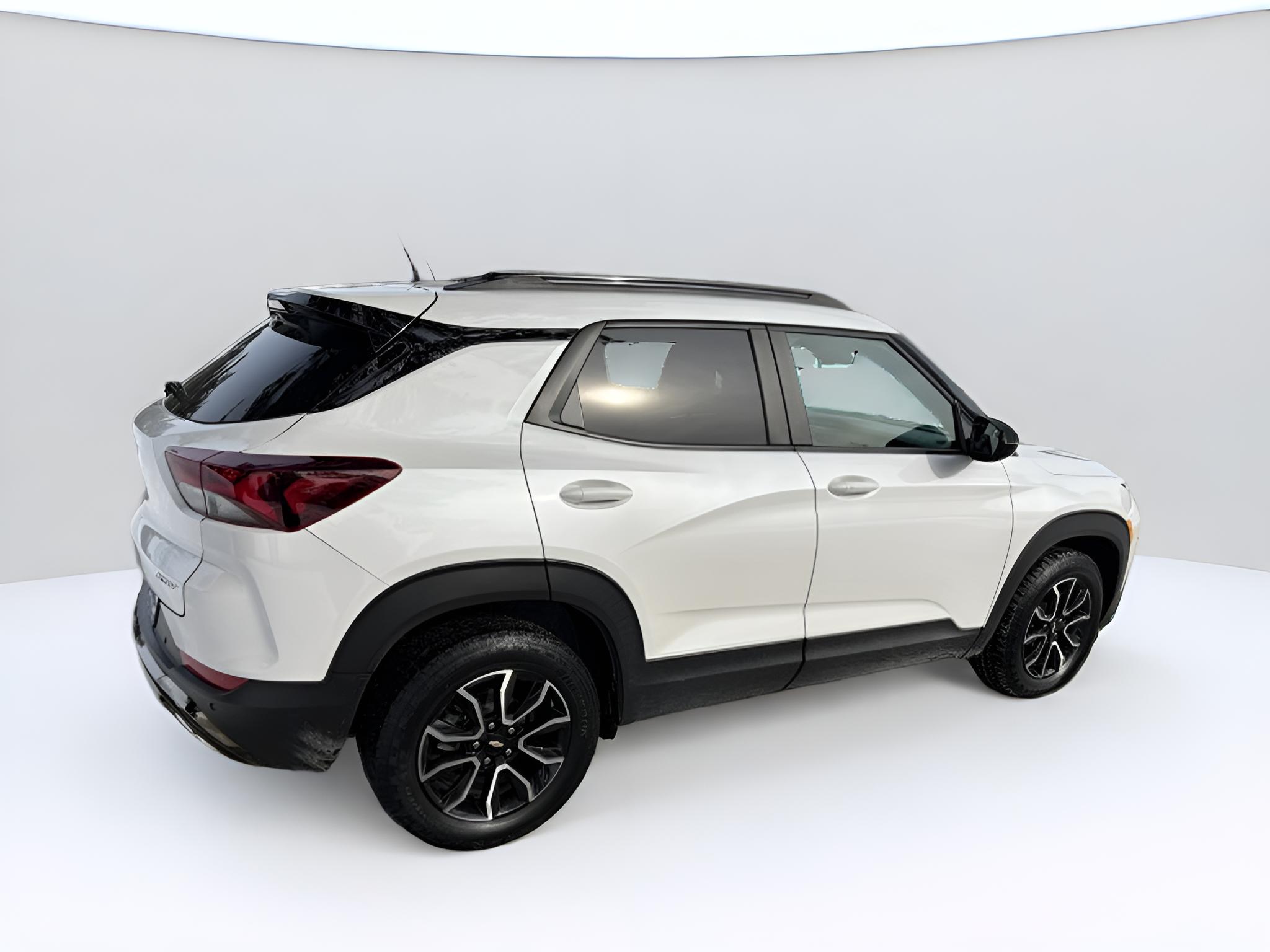 2023 Chevrolet Trailblazer ACTIV, CPO warranty, 1 -owner, Tech, Sunroof,