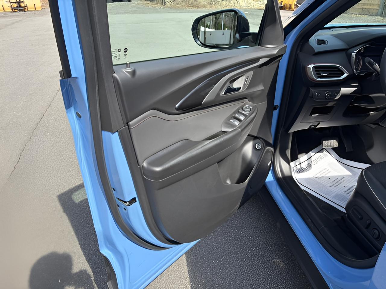 2023 Chevrolet Trailblazer RS, AWD, Tech Pkg, Sunroof, Conv. Pkg,