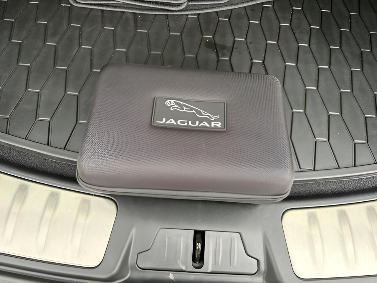 2024 Jaguar E-PACE R-Dynamic SE, No accidents, AWD,