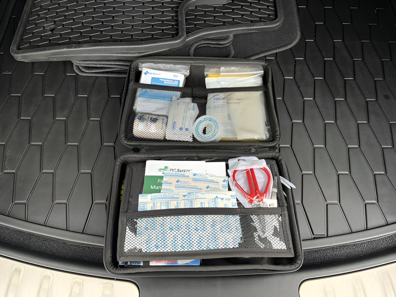 2024 Jaguar E-PACE R-Dynamic SE, No accidents, AWD,