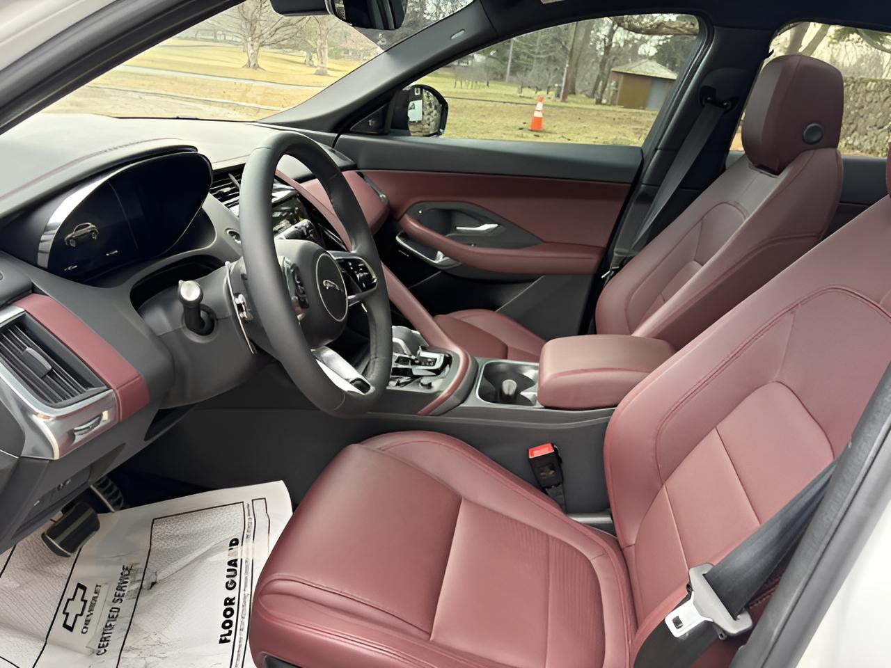 2024 Jaguar E-PACE R-Dynamic SE, No accidents, AWD,