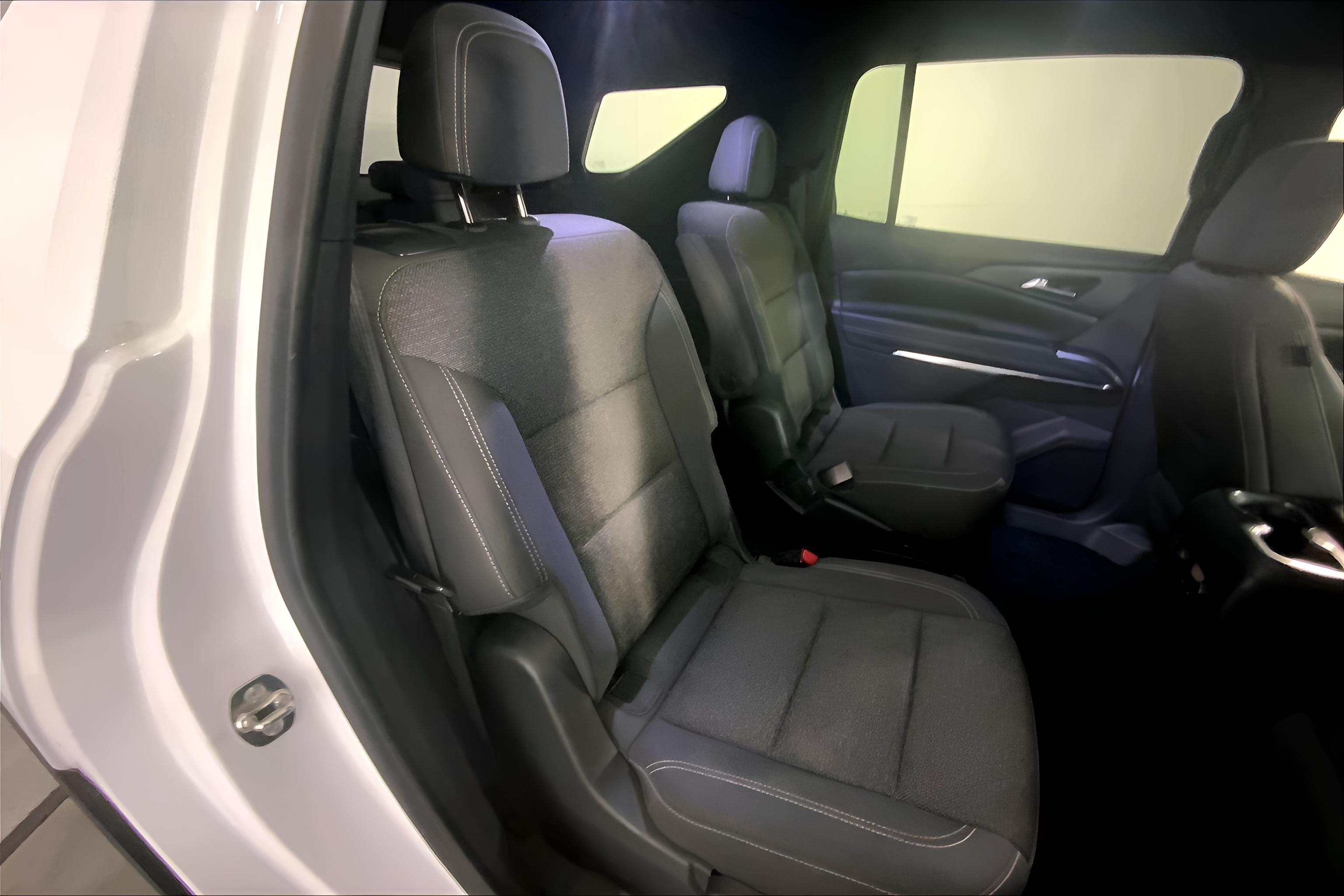 2024 Chevrolet Traverse AWD LT